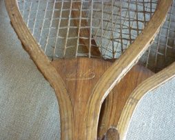 raquettes de tennis anciennes en bois