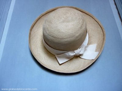 chapeau de paille ancien