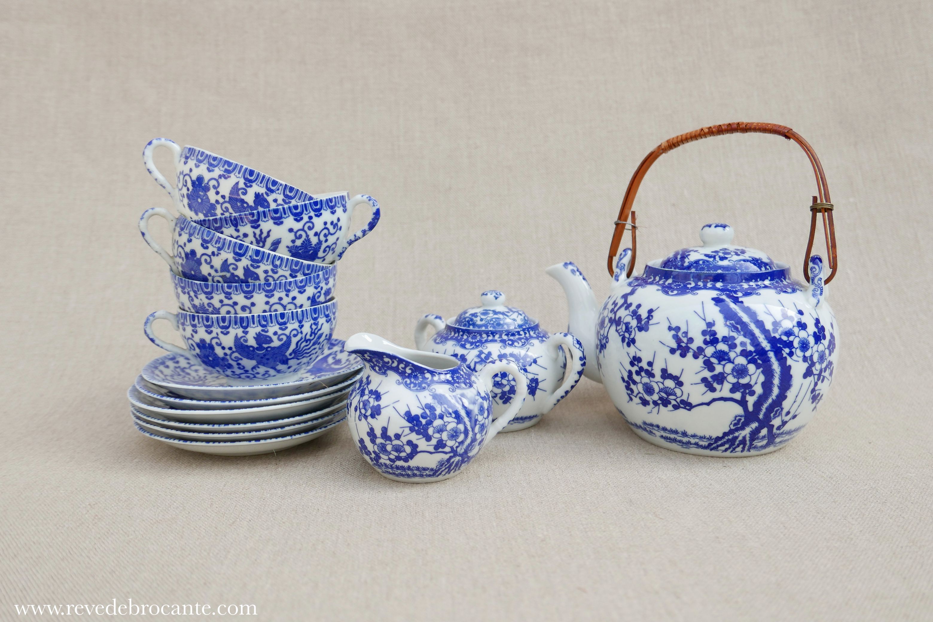 Service à thé japonais bleu et blanc - Rêve de Brocante