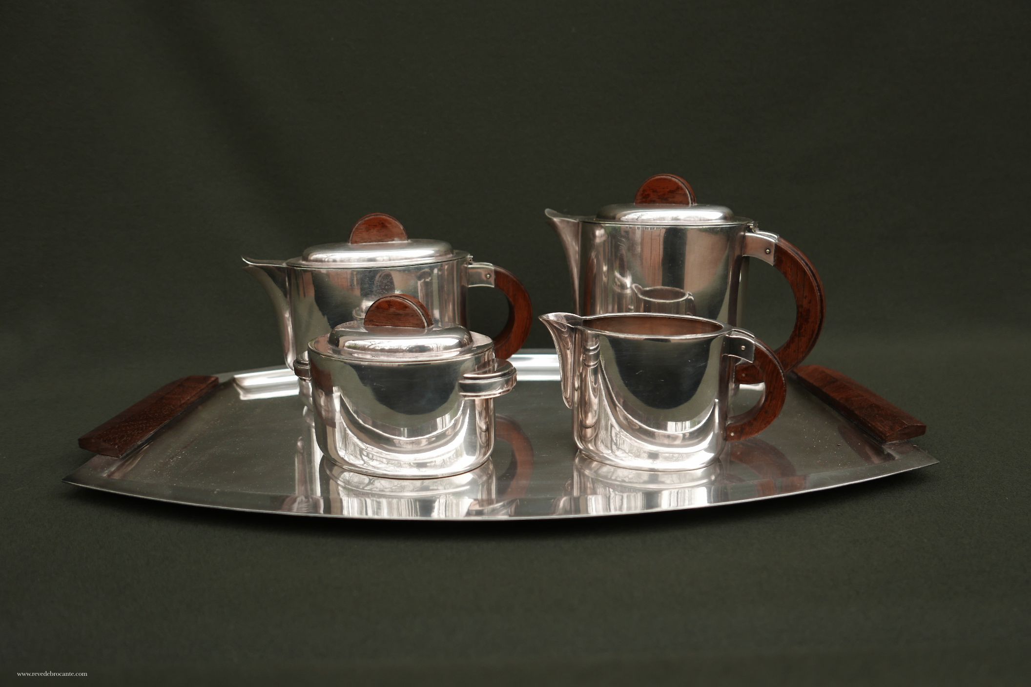 Service à thé et à café en métal argenté art déco
